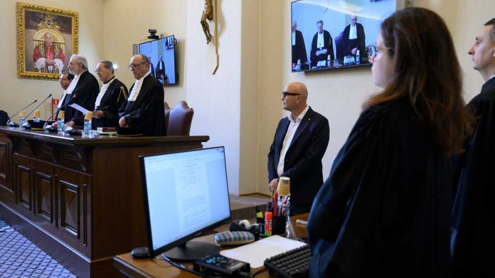 Vaticano: il processo per la gestione dei fondi azzerato, va rifatto per errori procedurali