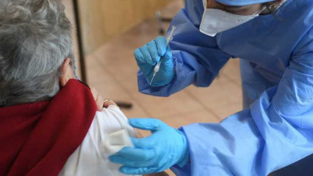 Via libera terza dose a tutti gli over 60. Iss, tasso di mortalità più alto per over 80 non vaccinati