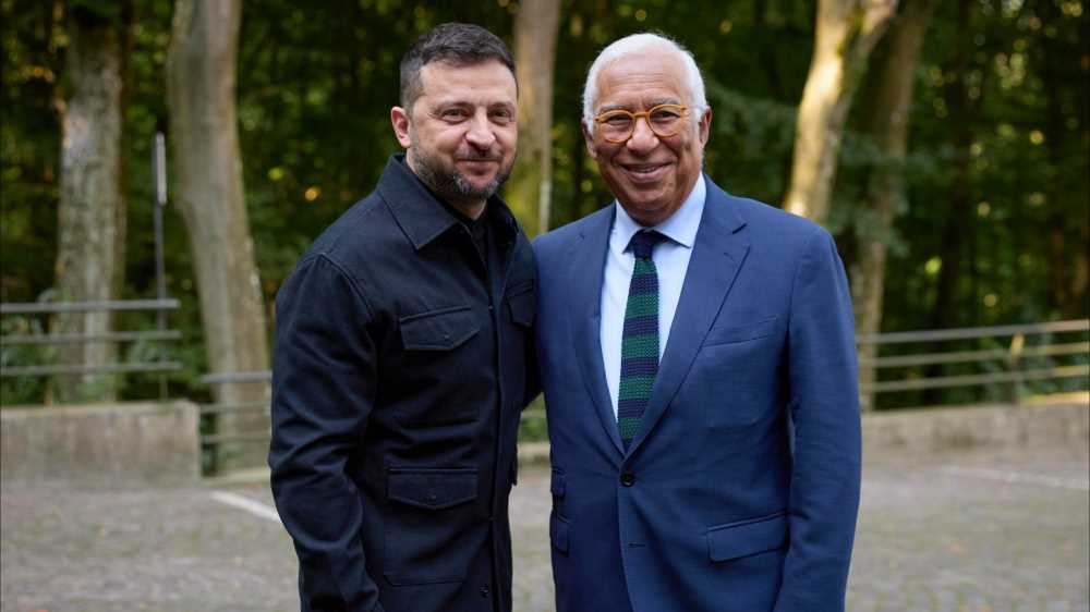 Zelensky: "migliaia di soldati in Ucraina per garantirne la sicurezza. Fondamentale l'ingresso nella UE"