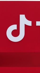 "90s Yearbook": come realizzare il nuovo trend dell'annuario stile anni '90