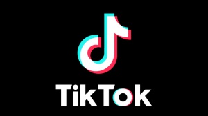 “Lo importante es que sea feliz”, il nuovo trend virale su TikTok: tutte le curiosità sul brano