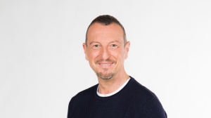 Amadeus strizza l'occhio alla Generazione Zeta: "E' importante puntare sui giovani"