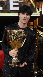 Amici 2025, trionfa Daniele. Trigno vince la sezione canto e vola al Radio Zeta Future Hits Live 