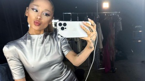 Ariana Grande divorzia da Dalton Gomez! Ecco le ragioni della separazione