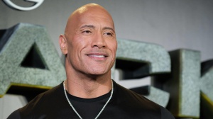 Arriva oggi al cinema Black Adam, nuovo film DC Comics con Dwayne Johnson e Pierce Brosnan nel cast 