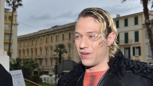 “Tu no” di Irama in gara a Sanremo 2024: Il significato e il testo del brano in gara