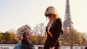 Avril Lavigne si sposa con Mod Sun, le immagini della proposta e i dettagli dell'anello di fidanzamento