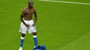 Balotelli, un'altra chance in azzurro: Mancini lo chiama per lo 'stage', SuperMario non può più sbagliare