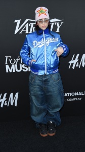 Billie Eilish fa coming out e perde più di 100.000 follower sui social