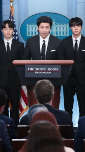 BTS: stop alla musica fino al 2025, dovranno svolgere due anni di servizio militare