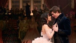 Camila Cabello e Nicholas Galitzine stanno insieme? Ecco le foto agli Oscar 2024