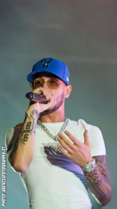Capo Plaza racconta il successo del suo ultimo tour con un vlog