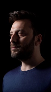 Colibrì è il nuovo singolo di Cesare Cremonini, che anticipa l’album in uscita il 25 febbraio 2022