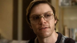Dahmer - Mostro: la storia di Jeffrey Dahmer, la nuova serie targata Netflix continua ad infrangere record in tutto il mondo