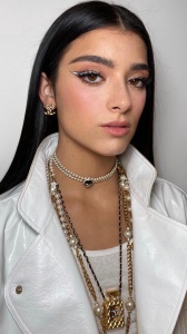 Dixie D'Amelio pubblica una nuova canzone, si chiama "Roommates" ed è stata scritta da Demi Lovato