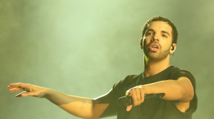 Drake, il figlio pubblica il primo singolo a soli 6 anni!