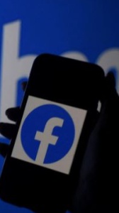 E' il compleanno di Facebook: amato o odiato dalla Generazione Zeta?