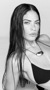 Elodie su Radio Zeta parla di Feeling e lancia i suoi prossimi live 