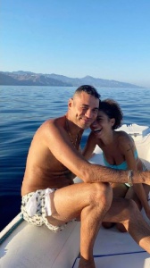 Elodie torna a parlare di Marracash e dice di no ai suoi spasimanti: “Nessuno sarà mai alla sua altezza”