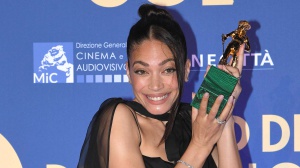 Elodie vince il David di Donatello per la miglior canzone. La sua reazione è virale