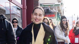 Emilia Clarke e le dichiarazioni di Snoop Dog: “Proteggerei le tue uova a ogni costo, sono qui per te piccola”
