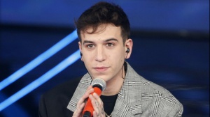 Fasma è tra i 26 Campioni in gara al Festival di Sanremo 2021, chi è il rapper originario di Roma