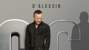 Gigi D'Alessio feat. Luchè, "Come me" è il nuovo singolo Gigi D'Alessio feat. Luchè, "Come me" è il nuovo singolo
