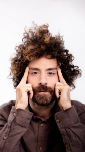 Gio Evan su Radio Zeta lancia il suo singolo “Turno di Notte”