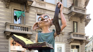 Harry Potter: i fan devono smettere di lasciare i calzini alla tomba di Dobby