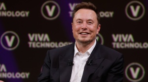 Hiring, in arrivo la nuova piattaforma di Elon Musk che farà concorrenza a LinkedIn 