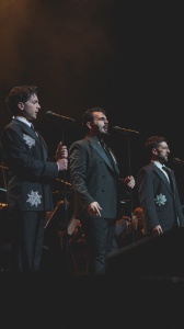 Il Volo in collegamento su Radio Zeta per parlare di “Tutti per uno” un progetto di musica, arte e cultura 