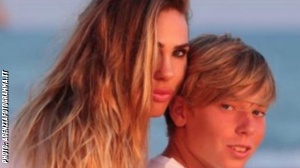 ILARY BLASI SULLE DOLOMITI, ECCO GLI SCATTI DELLA VACANZA IN ALTA QUOTA