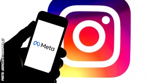 Instagram testa la nuova funzione di Repost: ecco come cambierà il feed