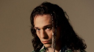 Irama: fuori oggi il suo nuovo singolo PamPamPamPamPamPamPamPam e al via il suo tour estivo