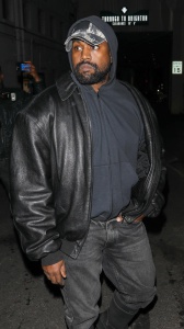Kanye West è stato sospeso da Twitter: ecco cosa è successo