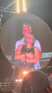 La Kiss cam della discordia: il caso del CEO di Astronomer 