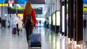 La meglio gioventù continua a fare le valigie: perché i nostri talenti dicono addio all’Italia?