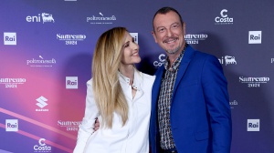 La scaletta e i duetti della quarta serata di Sanremo 2024: il co-conduttore, i superospiti, il voto 