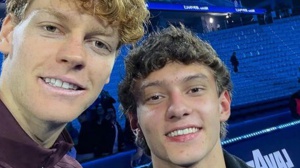 L’Onda Azzurra della Gen Z guidata da Sinner e Kimi Antonelli