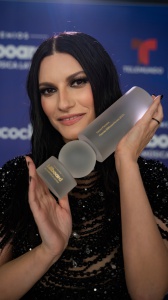 Laura Pausini premiata con il prestigioso Billboard Icon Award