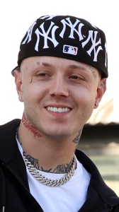 Lazza: ecco tutto ciò che sappiamo sul rapper e producer milanese