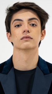 Matteo Romano a Radio Zeta: “La mia Virale, finalmente è disco d’oro!”