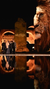 Mufasa, un videomapping celebra l’uscita del prequel de Il Re Leone 