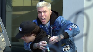 Muschio selvaggio. Si riaccende lo scontro tra Luis Sal e Fedez