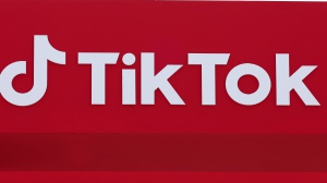 "My old person name" è il nuovo filtro di TikTok virale ovunque: ecco come applicarlo