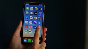 Nuovo trend su Tik Tok: ecco la Sturdy, ma cos’è? E come si balla? 