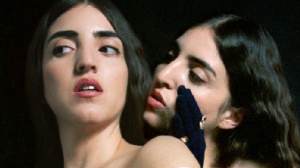 "Operazione Oro" è il nuovo EP di Joan Thiele "Operazione Oro" è il nuovo EP di Joan Thiele