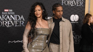 Rihanna torna dopo sei anni con la sua “Lift Me Up”, colonna sonora dell’attesissimo film Black Panther