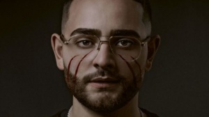 Rocco Hunt brinda ad un altro successo: "Rivoluzione" è primo