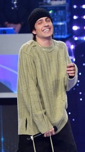 Sangiovanni “Finiscimi”: l’analisi del brano in gara a Sanremo 2024 e le citazioni